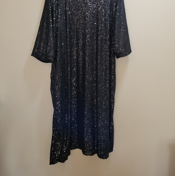 Forever Frosted Duster in Black - Picture 6 of 7